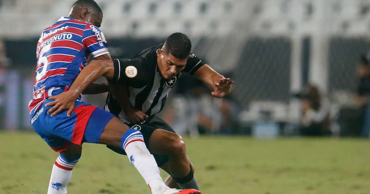 Capa para palpite de Botafogo x Fortaleza.